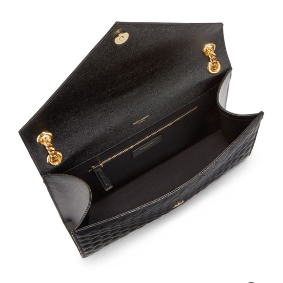 ⛔SOLD⛔ YSL Large Envelope Matelasse Leather Bag - Picture 3 of 7